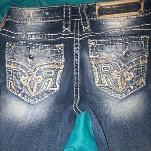 Rock Revival  boot cut jeans!! Size 28/32”